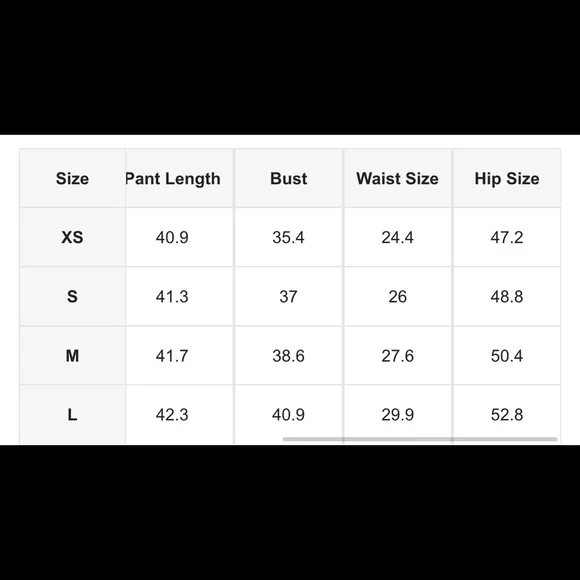 “The go to outfit” crop cami top and belted split thigh pants - Picture 7 of 7